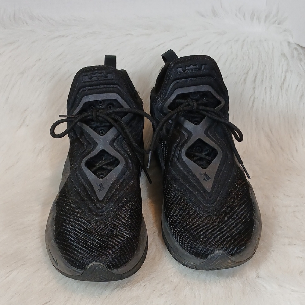 Nike LeBron Soldier 14 Black CK6024 Sz 10.5 Men